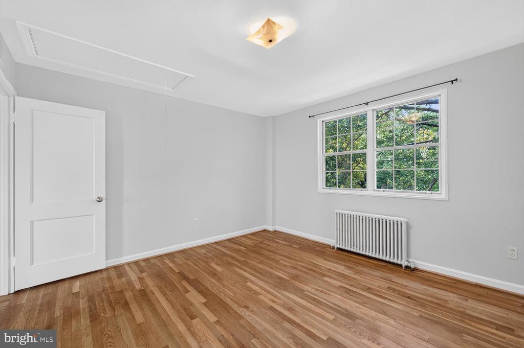 1425 N NASH STREET N Unit: 17