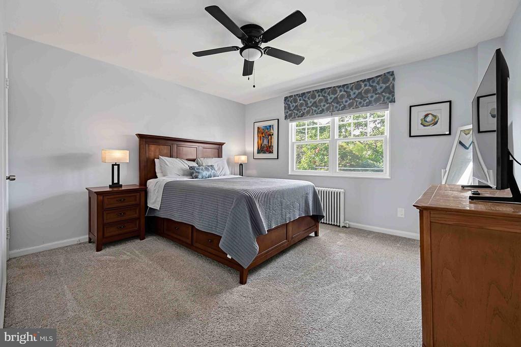 1402 12TH STREET N Unit: S205