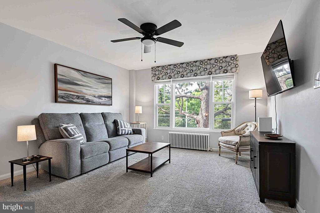 1402 12TH STREET N Unit: S205