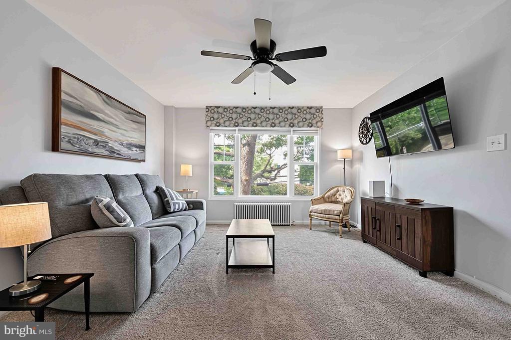 1402 12TH STREET N Unit: S205