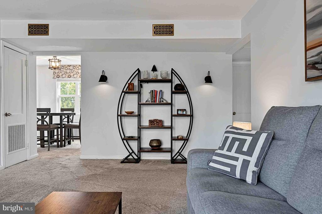 1402 12TH STREET N Unit: S205