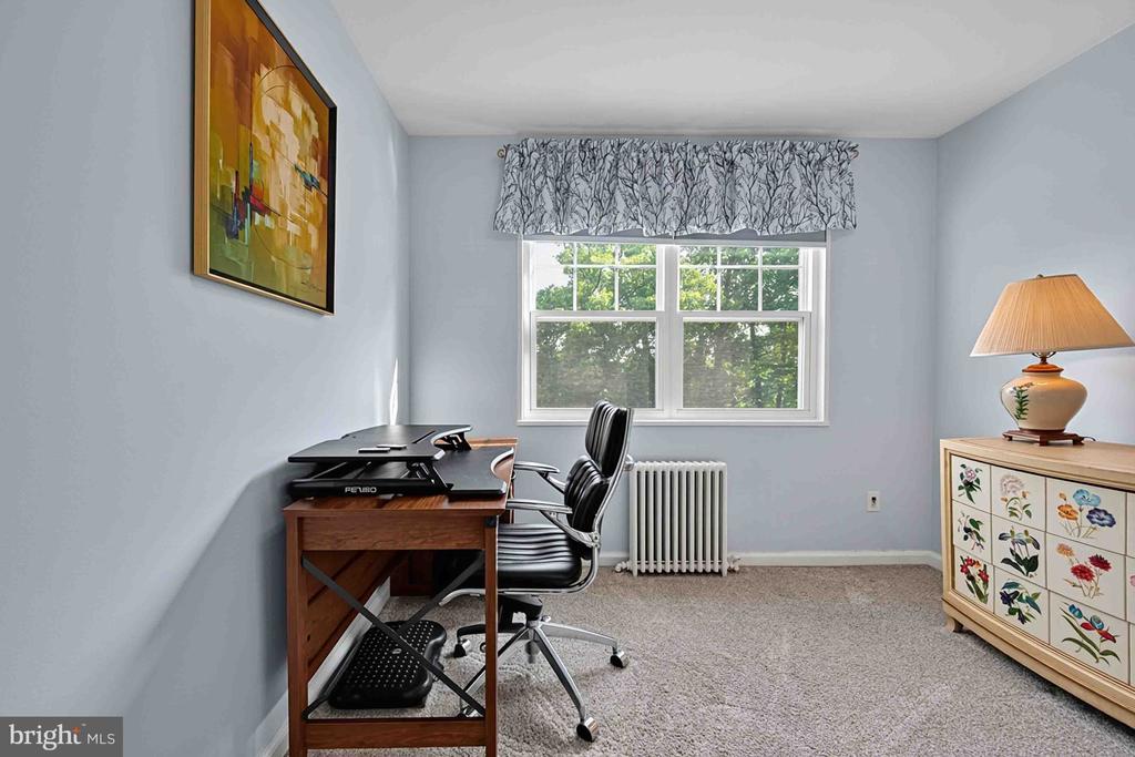 1402 12TH STREET N Unit: S205