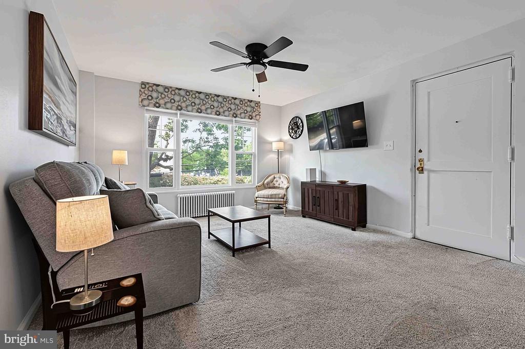 1402 12TH STREET N Unit: S205