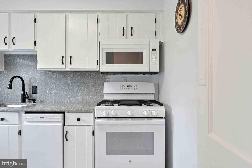 1402 12TH STREET N Unit: S205