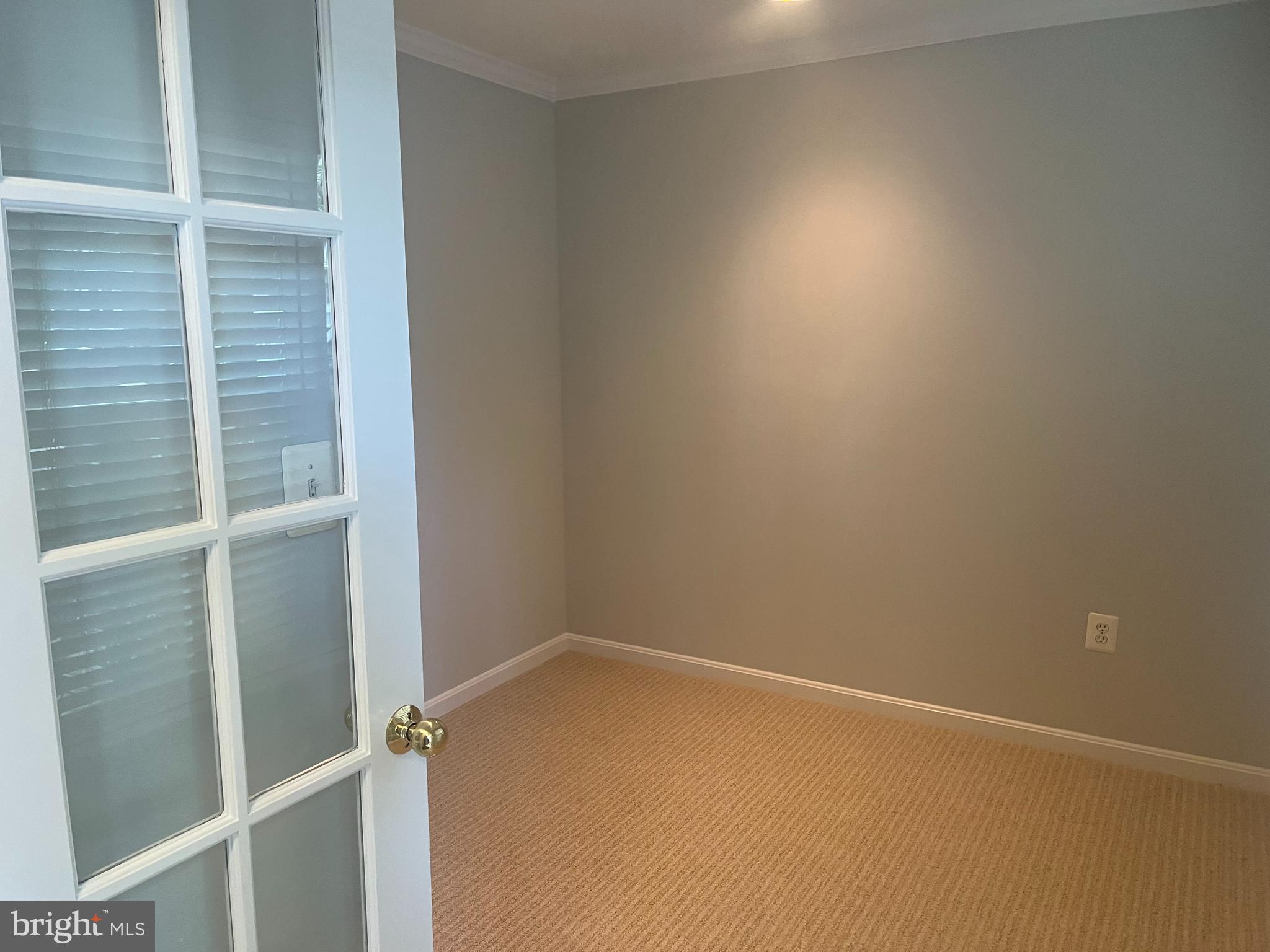 256 CAMERON STATION BOULEVARD