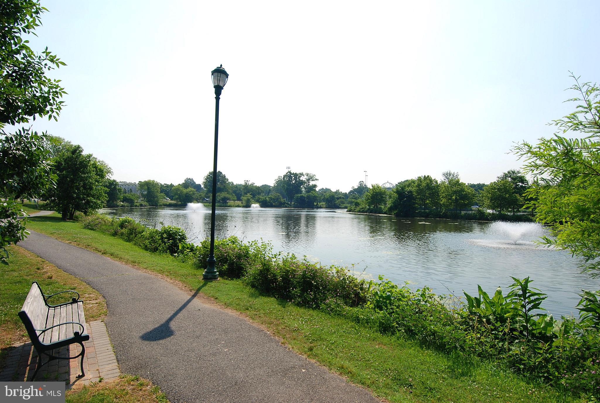 256 CAMERON STATION BOULEVARD