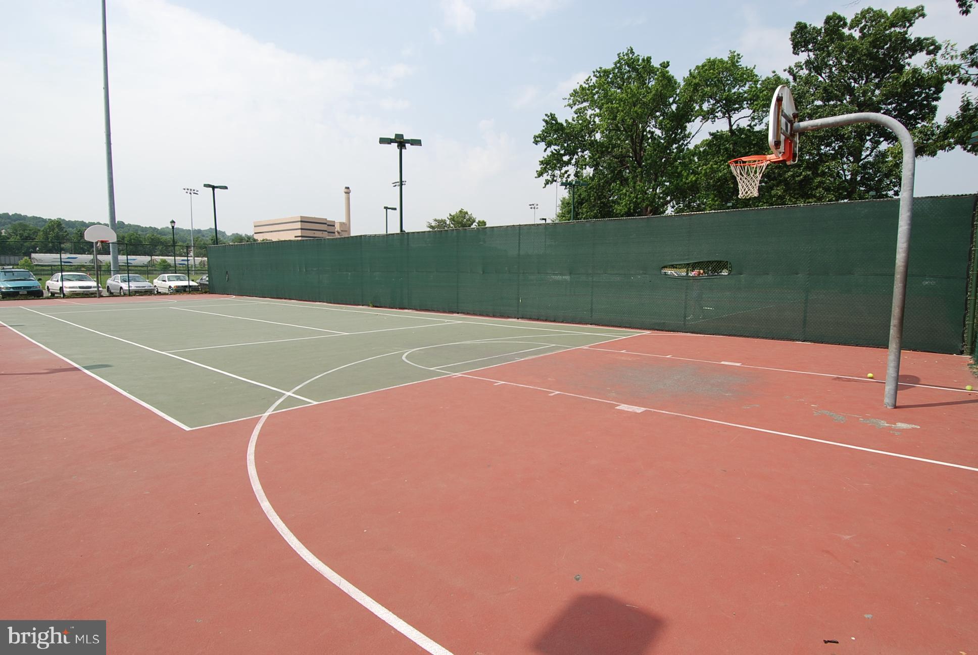 256 CAMERON STATION BOULEVARD