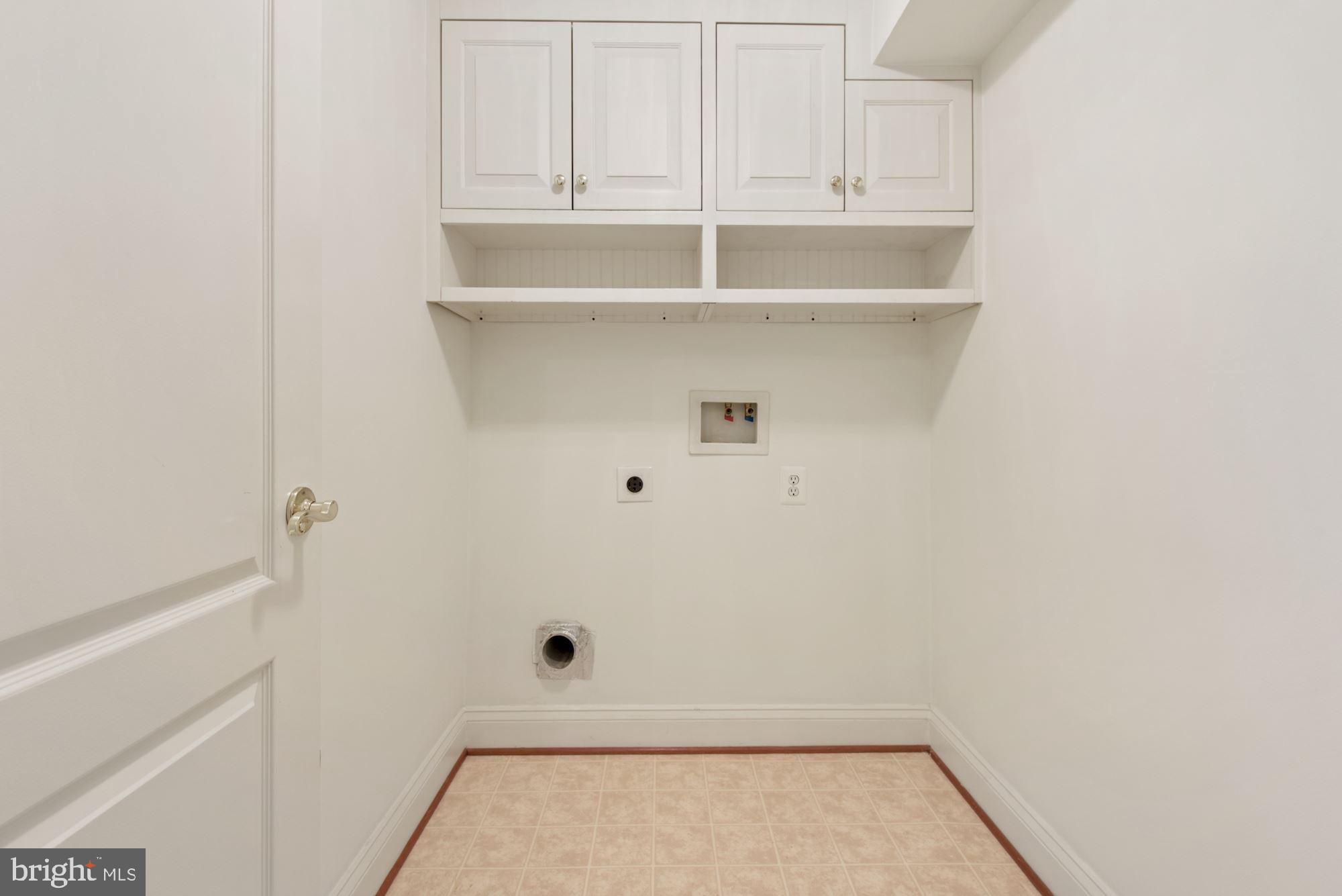 172 CAMERON STATION BOULEVARD