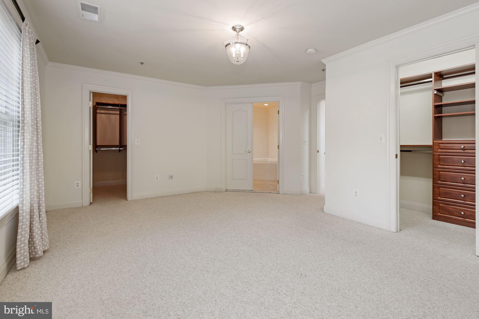 172 CAMERON STATION BOULEVARD