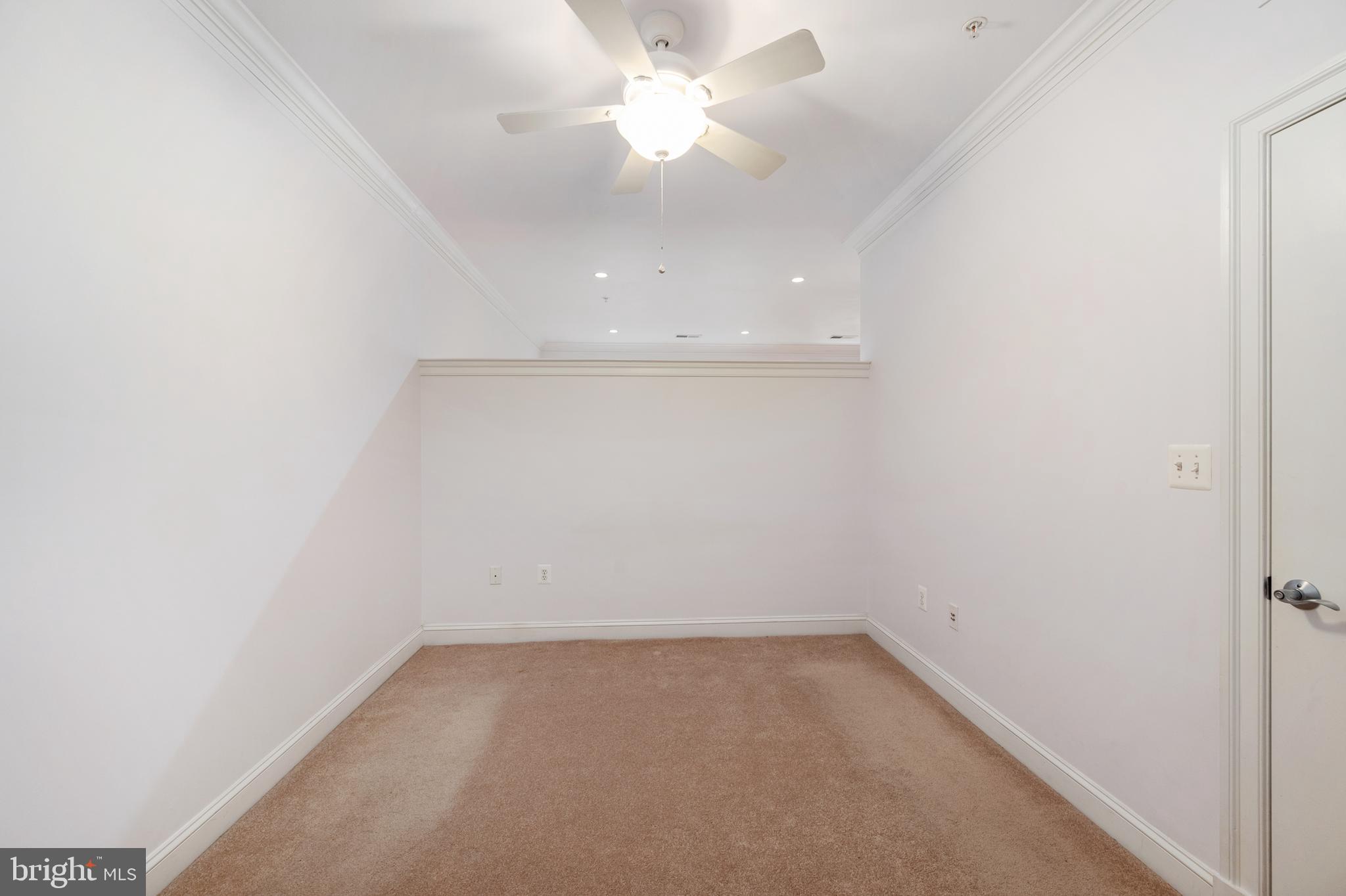 1023 N ROYAL STREET 109