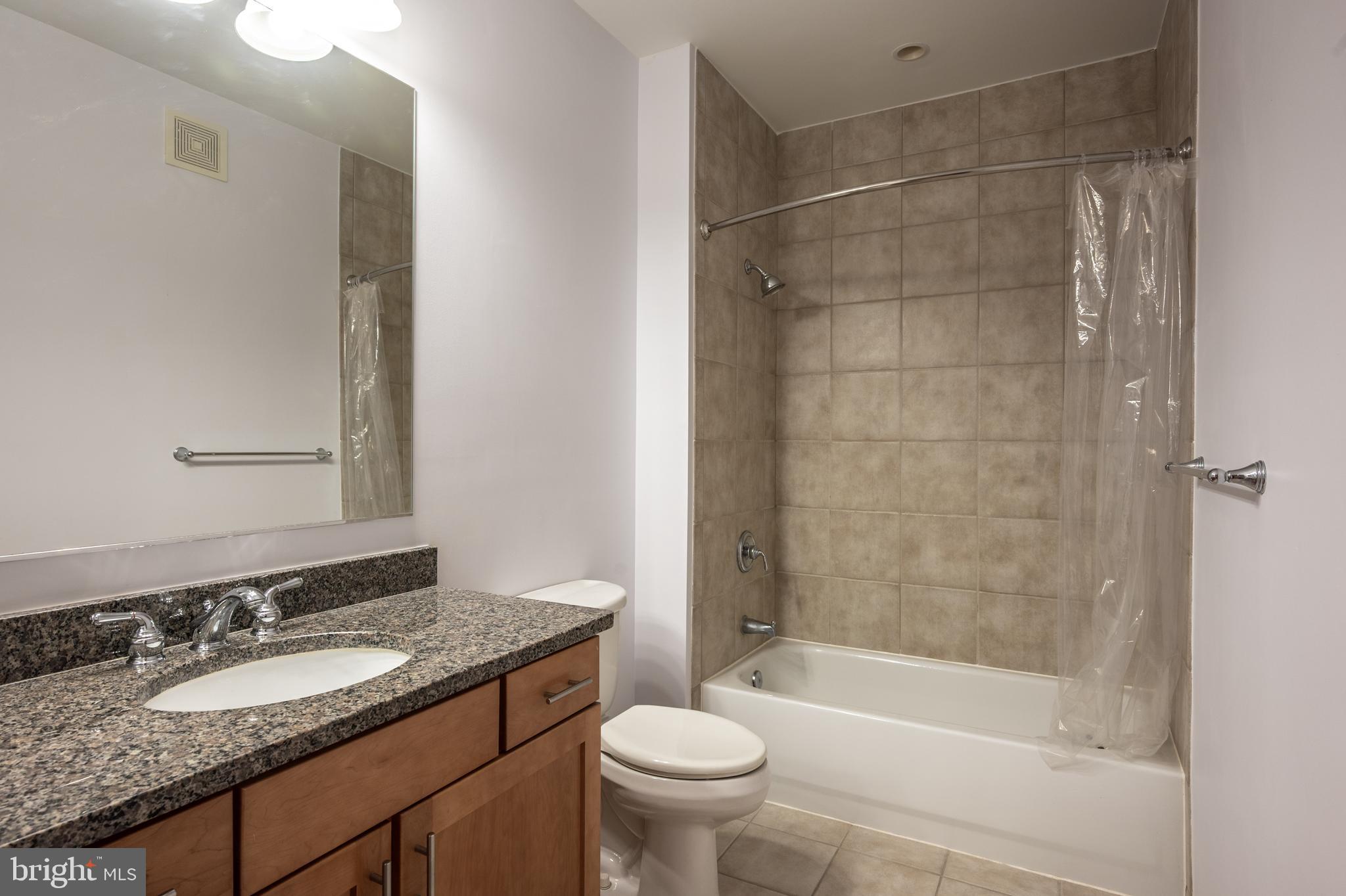 1023 N ROYAL STREET 109