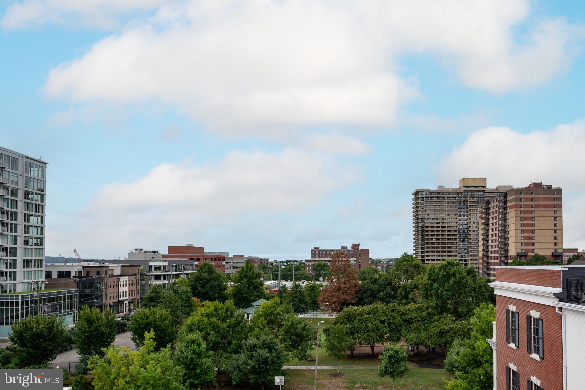 1023 N ROYAL STREET 109