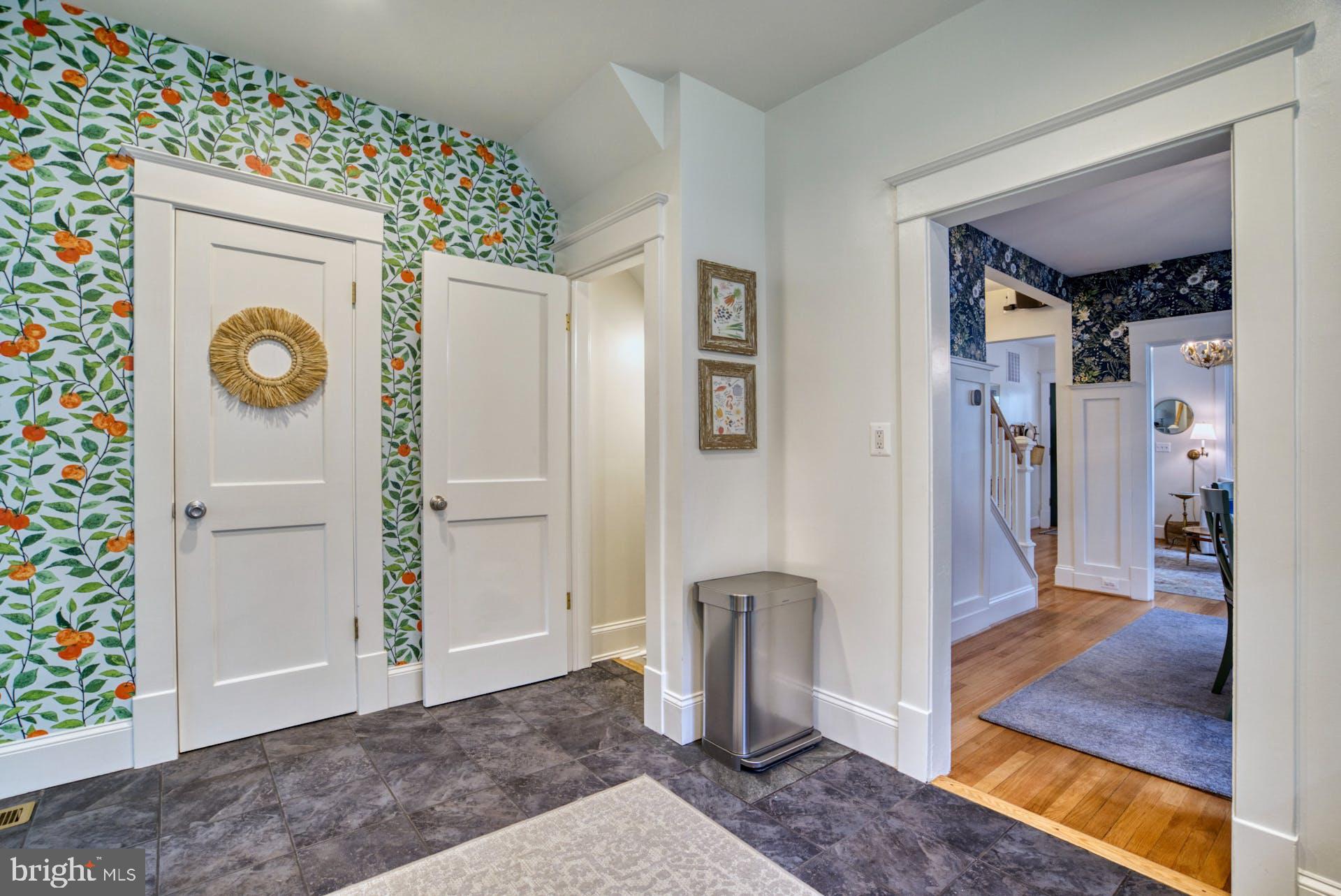 16 W MASONIC VIEW AVENUE