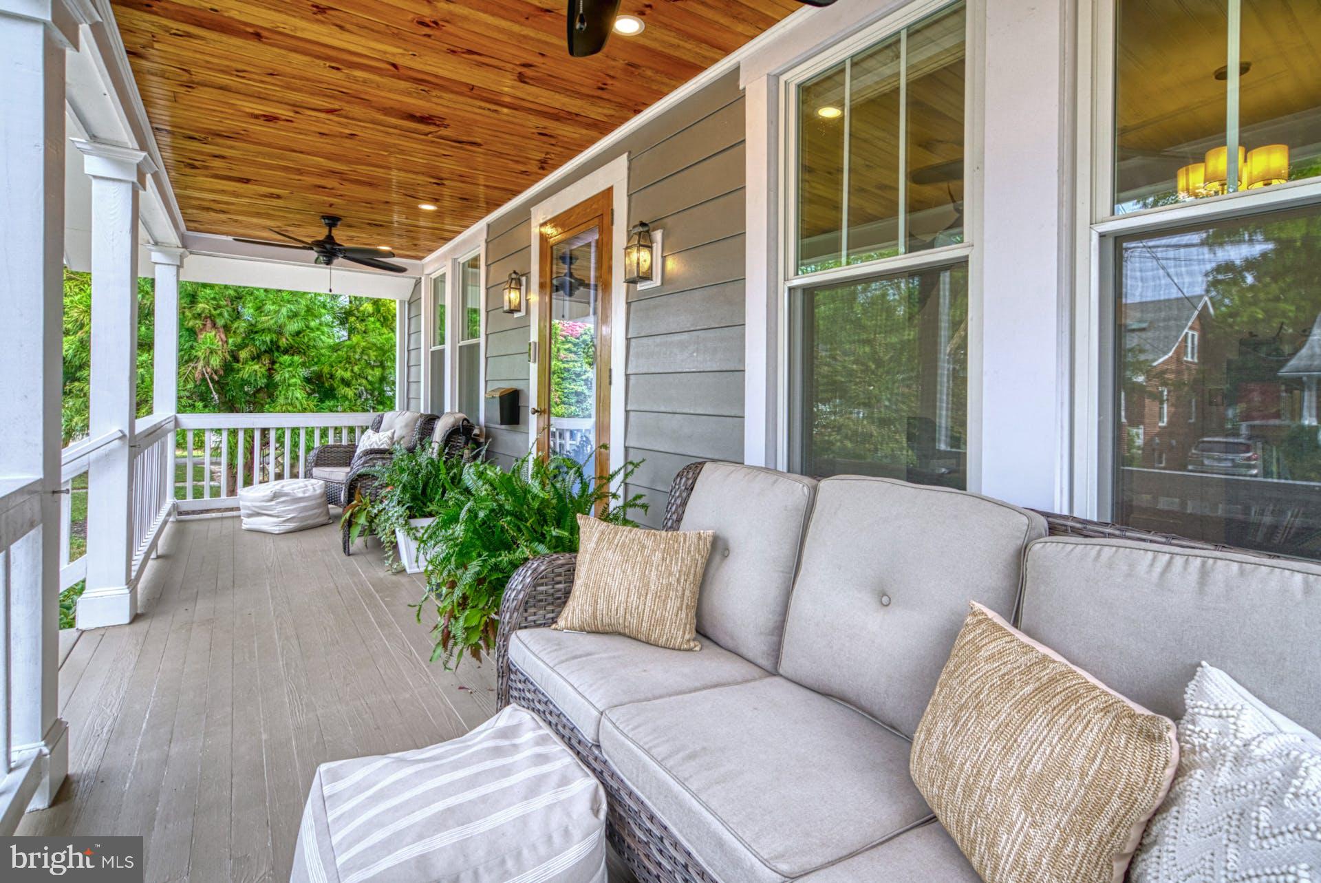 16 W MASONIC VIEW AVENUE