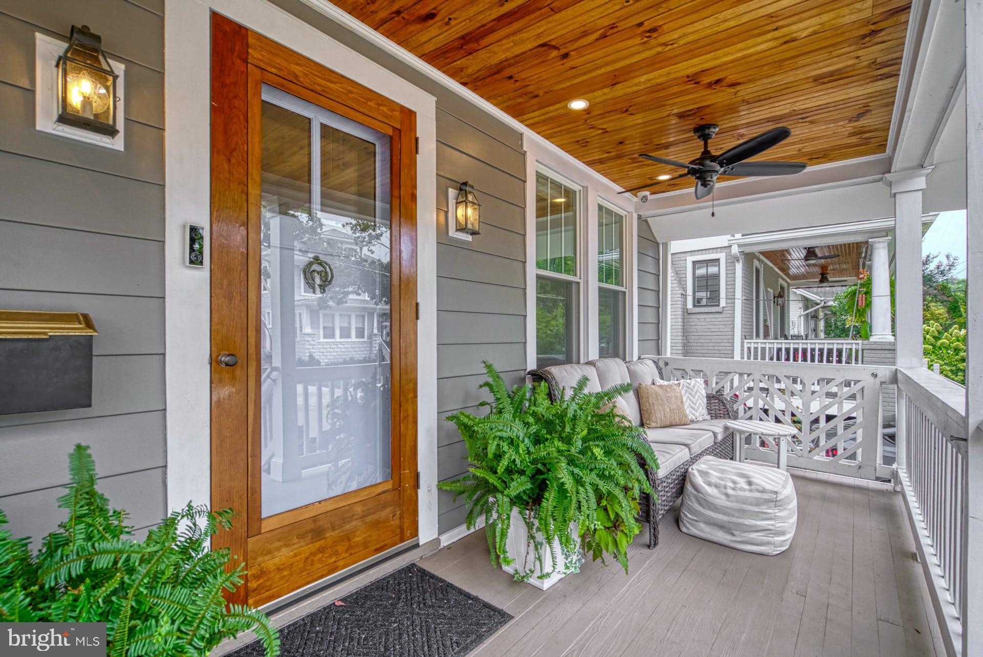 16 W MASONIC VIEW AVENUE