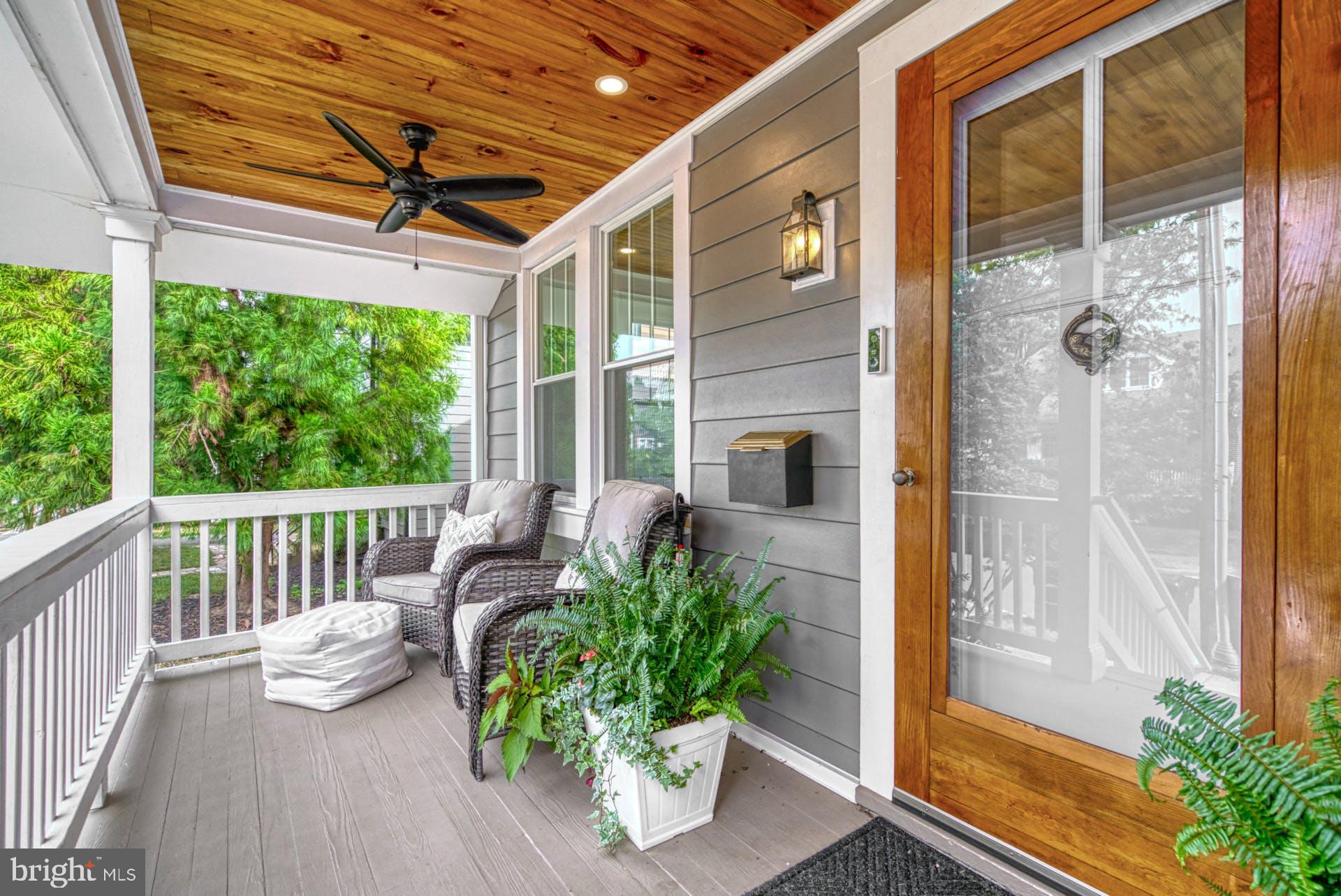 16 W MASONIC VIEW AVENUE