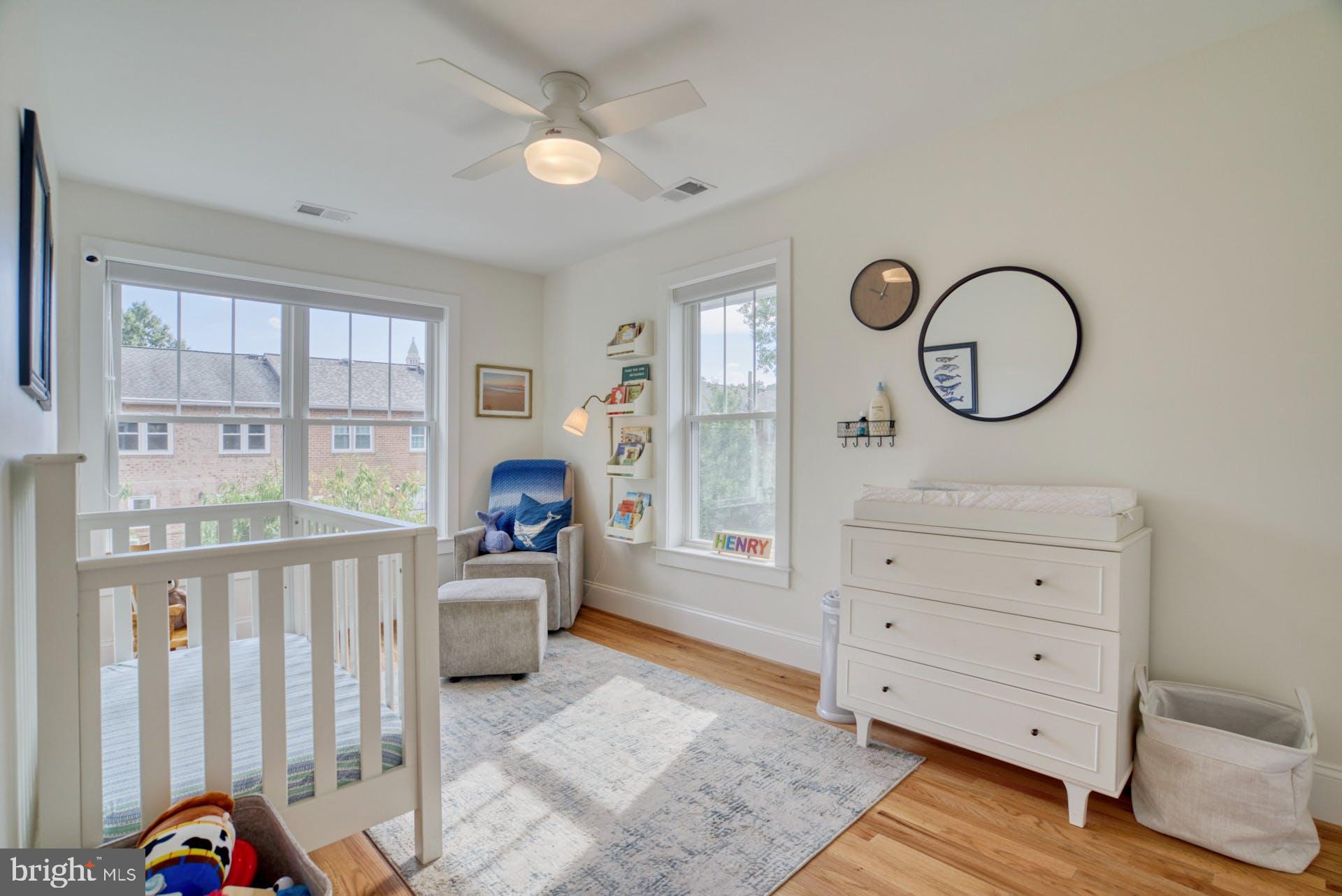 16 W MASONIC VIEW AVENUE