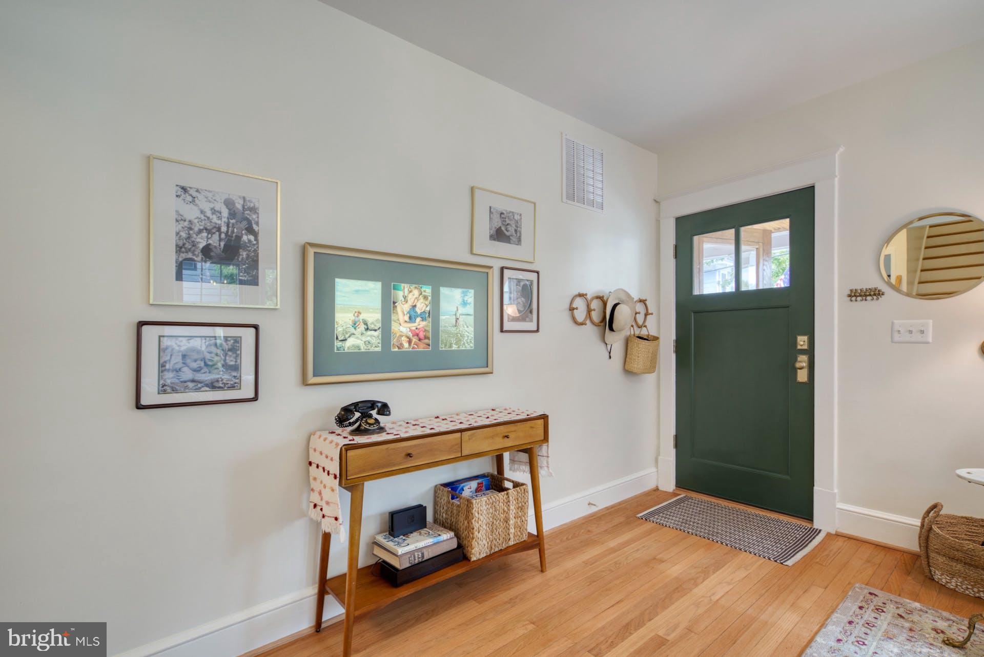 16 W MASONIC VIEW AVENUE