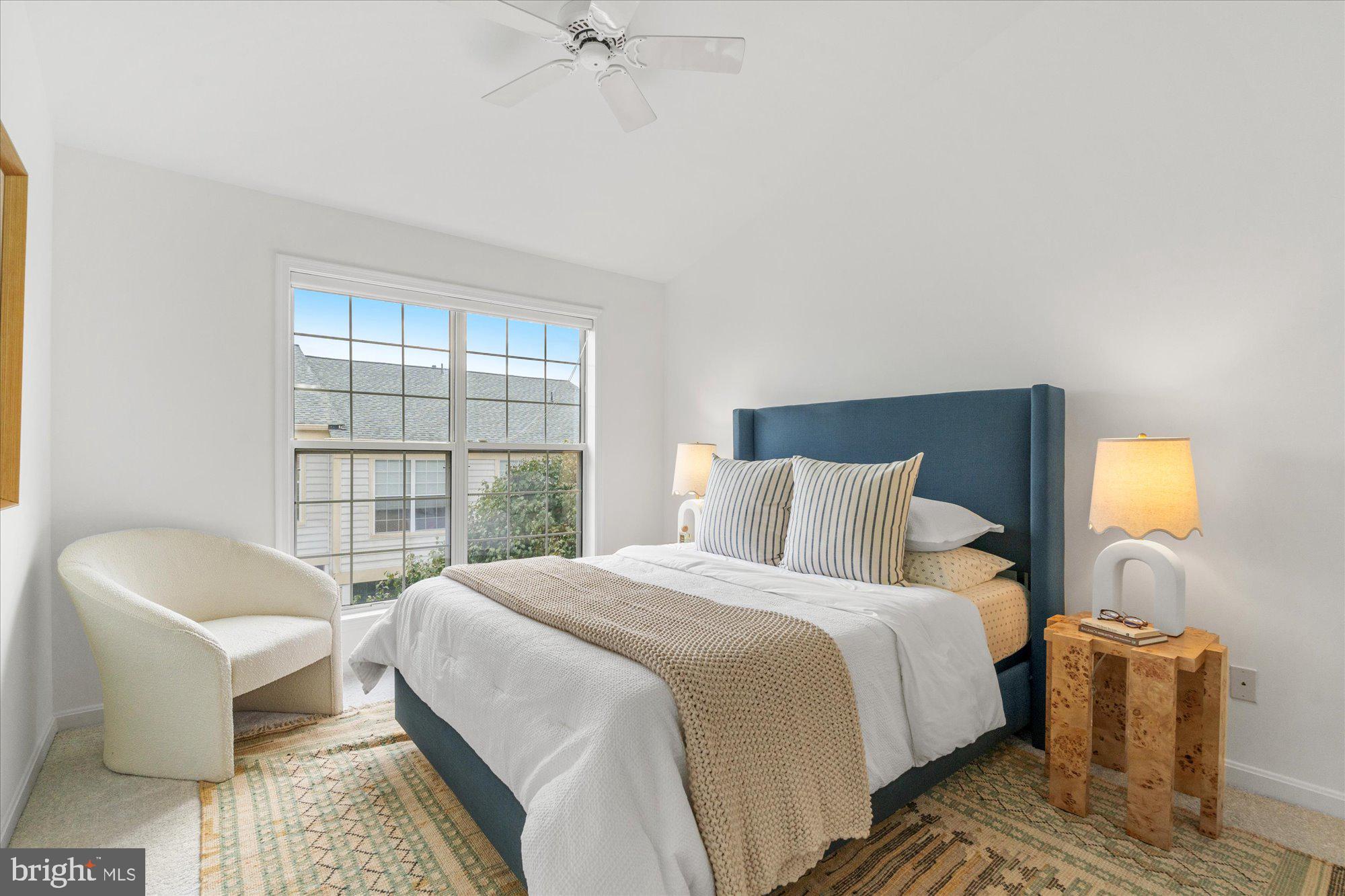 1714 KINGSGATE COURT 302