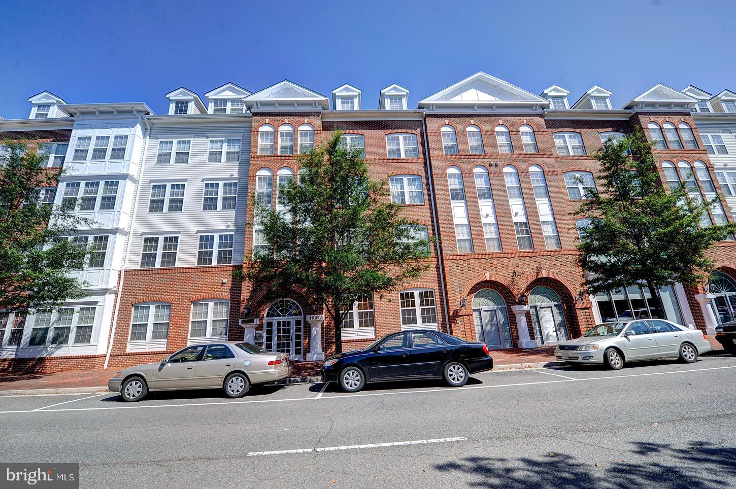 4951 BRENMAN PARK DRIVE 406