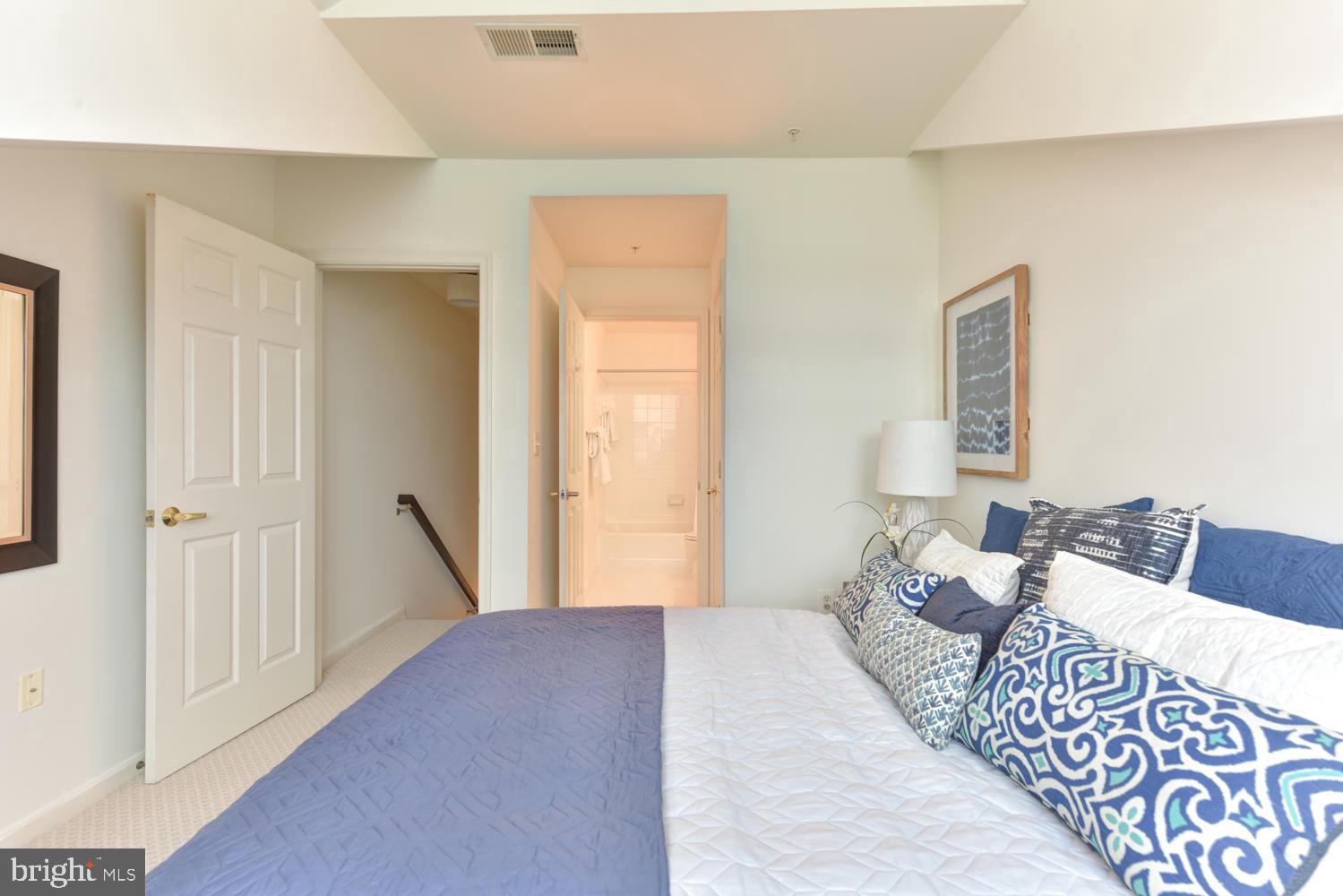 4951 BRENMAN PARK DRIVE 406