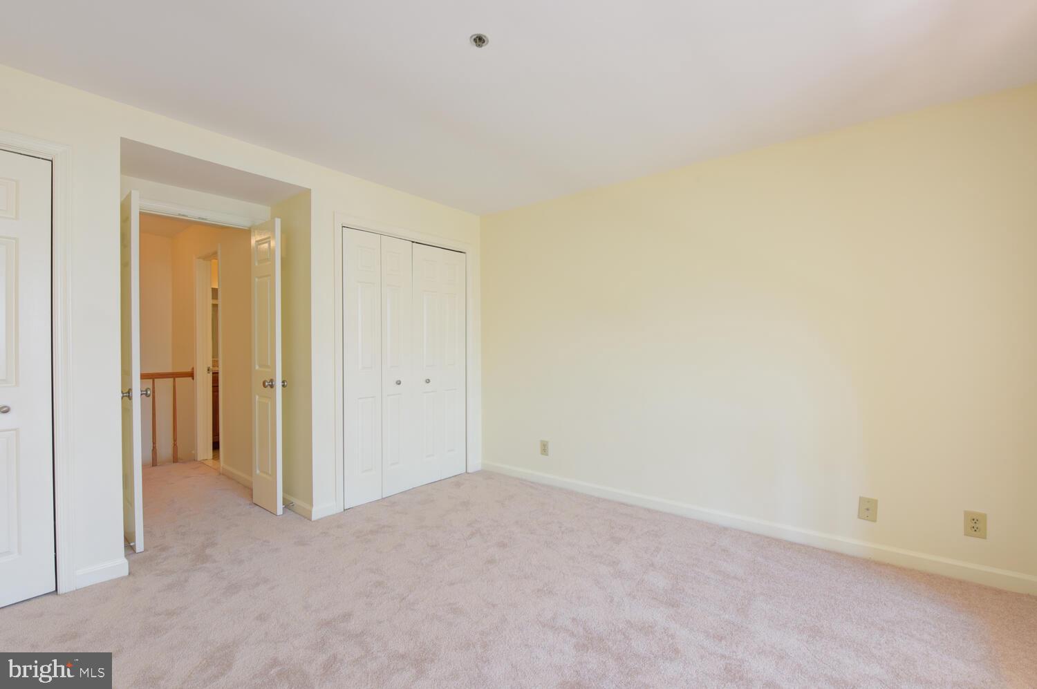 115 N LEE STREET BH208