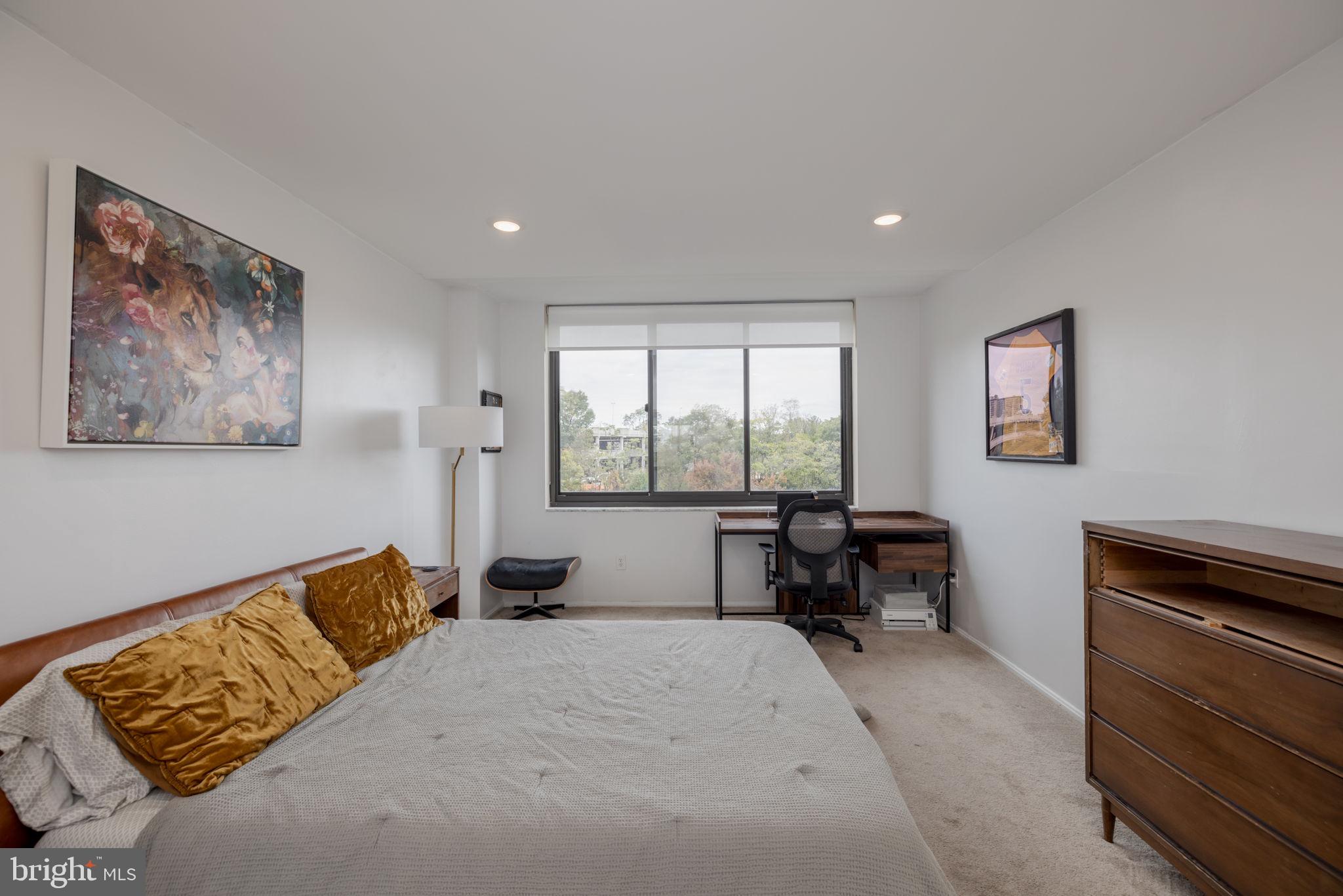 5500 HOLMES RUN PARKWAY 1005