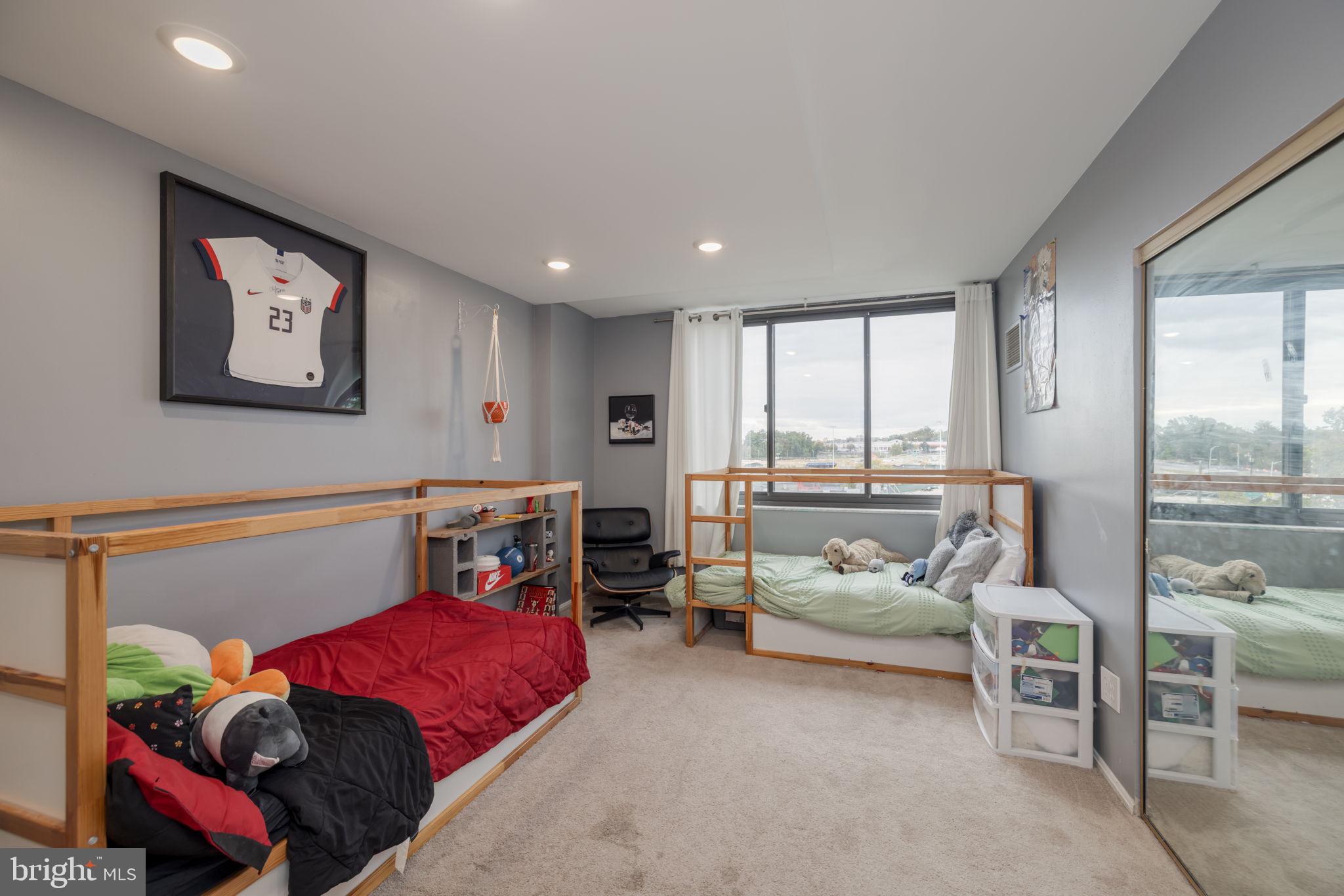 5500 HOLMES RUN PARKWAY 1005