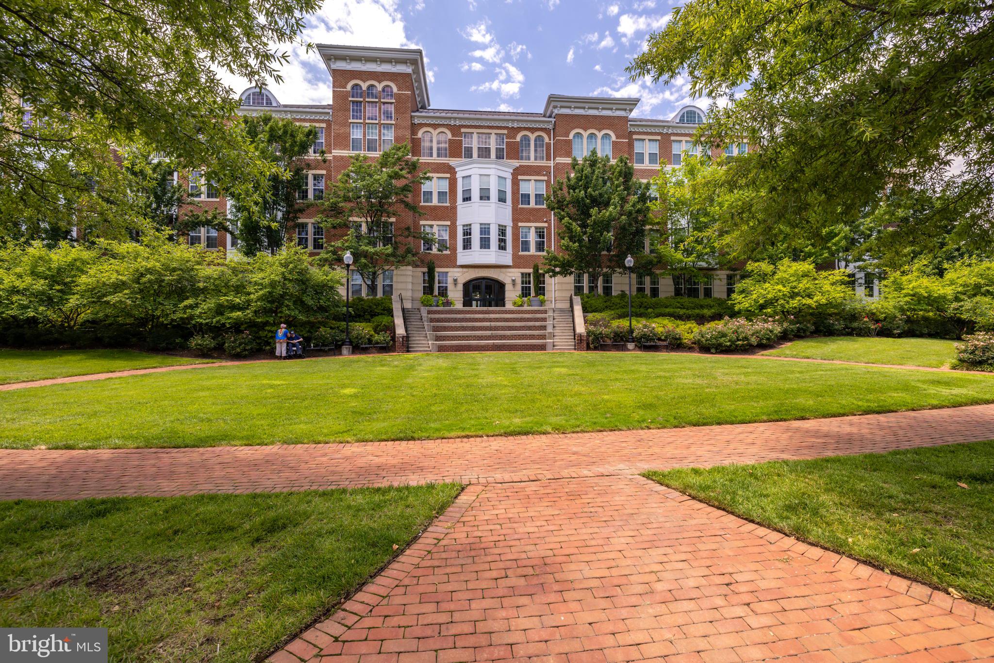 400 CAMERON STATION BOULEVARD G6