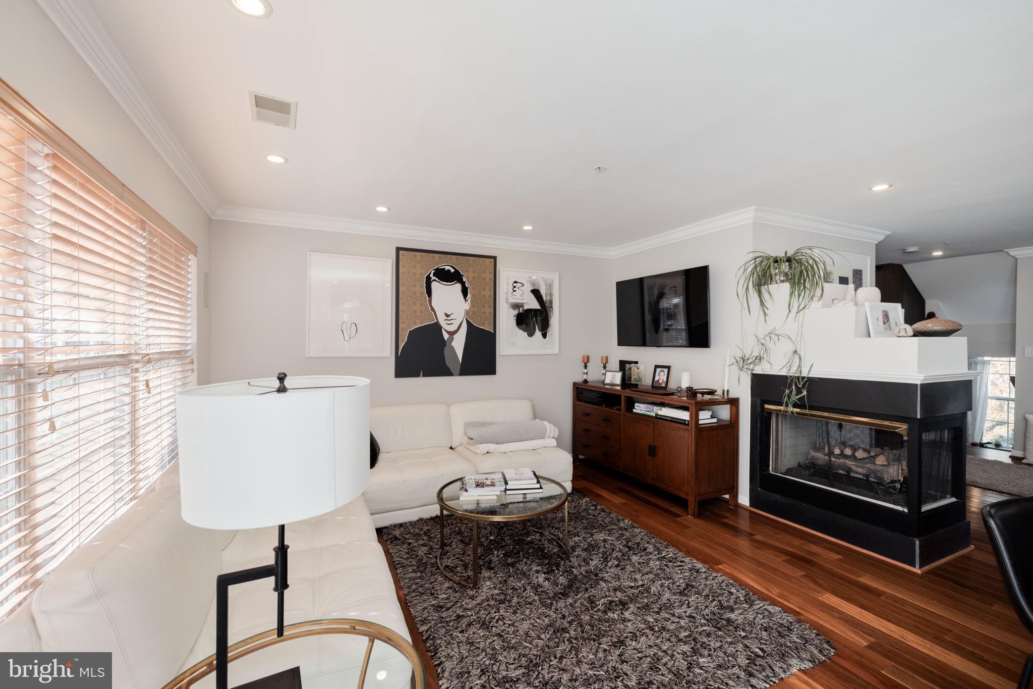 4910 BARBOUR DRIVE B