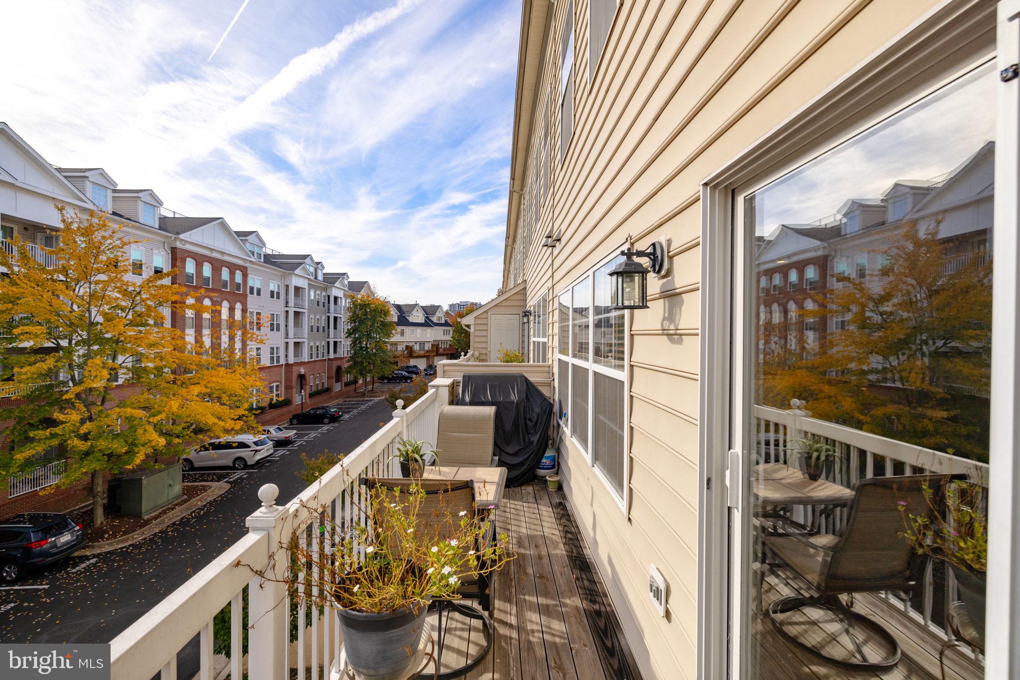 4910 BARBOUR DRIVE B