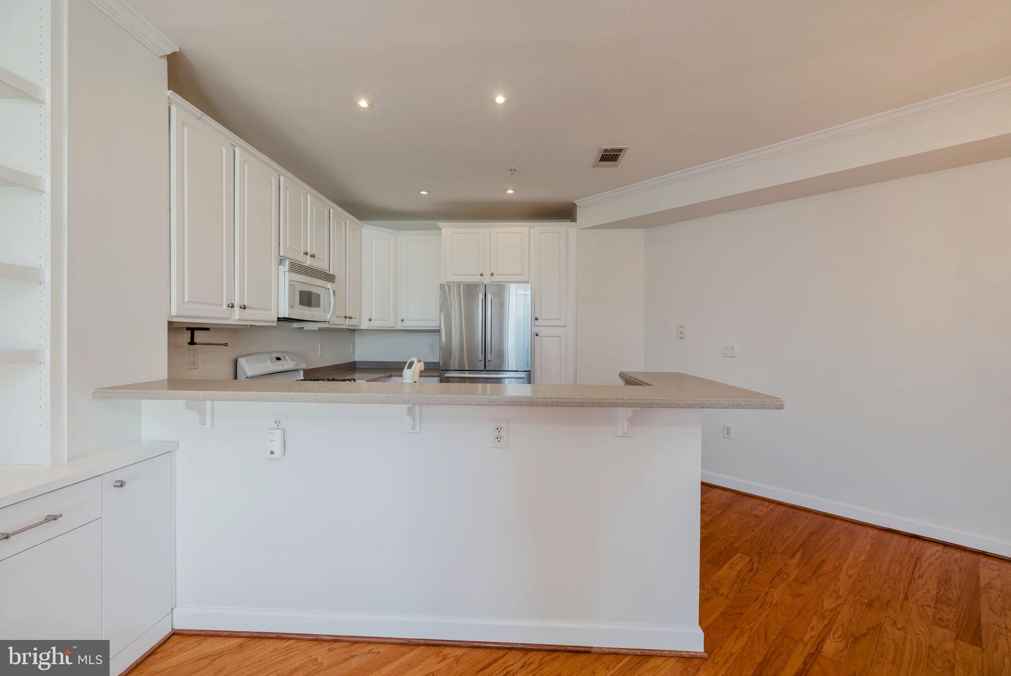 400 CAMERON STATION BOULEVARD 421