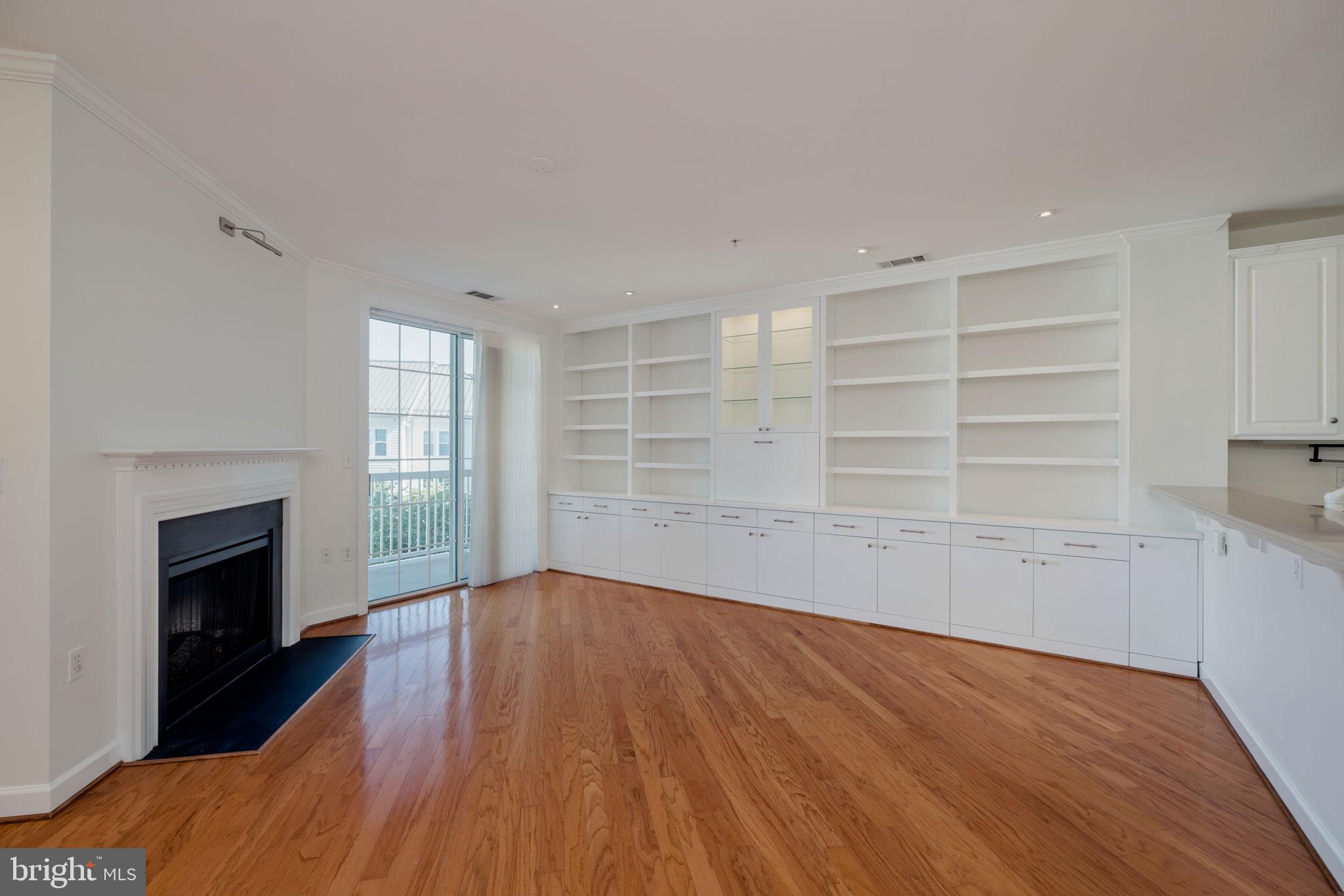 400 CAMERON STATION BOULEVARD 421