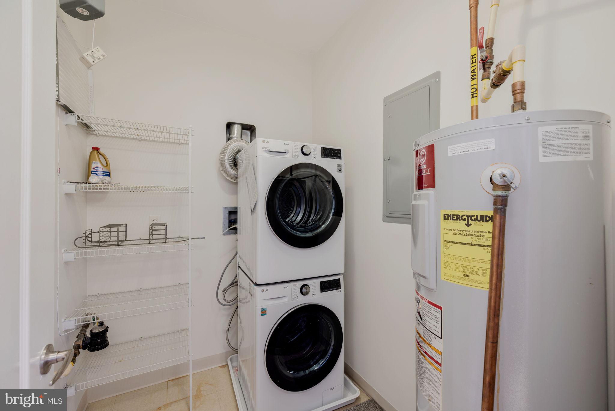 400 CAMERON STATION BOULEVARD 421