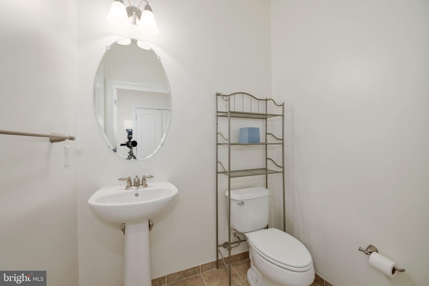 400 Cameron Station Blvd #302