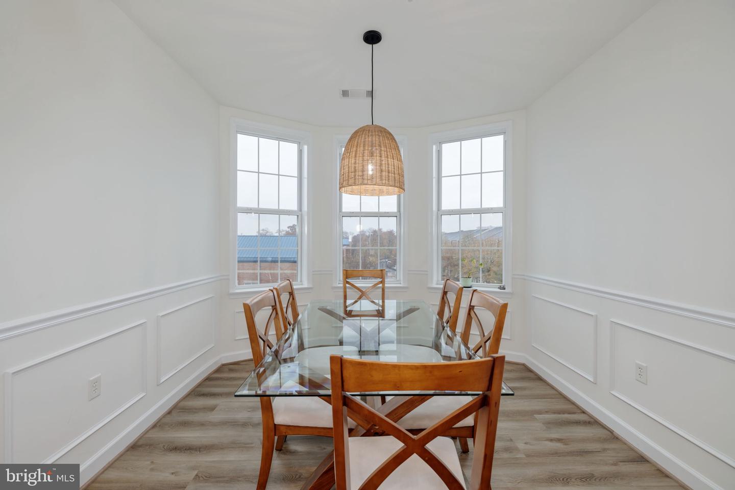 400 Cameron Station Blvd #302