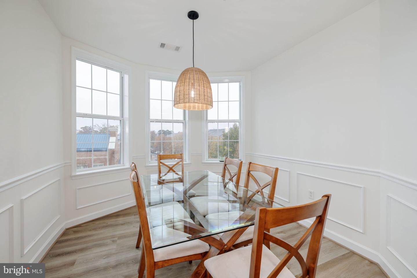 400 Cameron Station Blvd #302