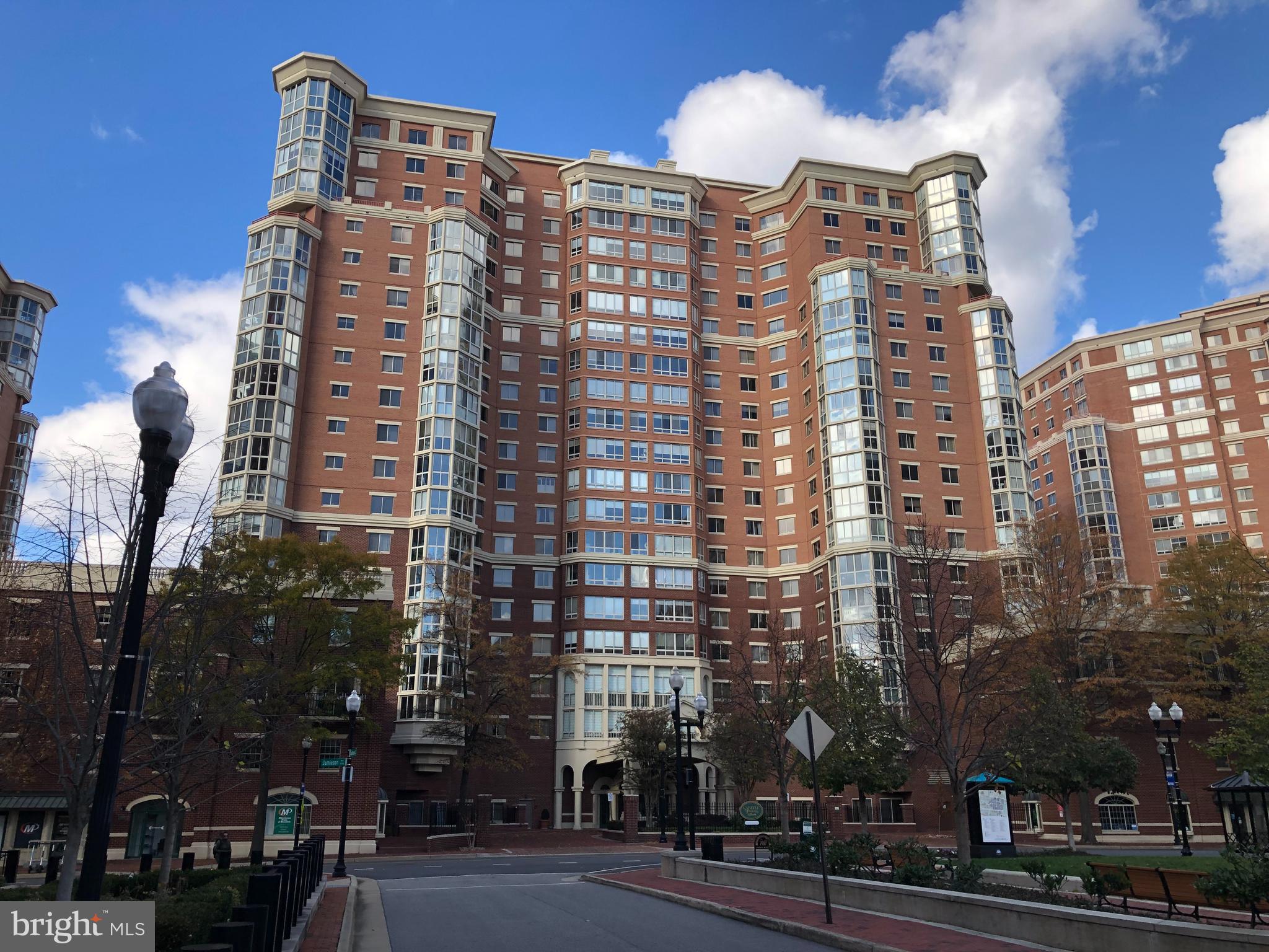 2151 JAMIESON AVENUE 706