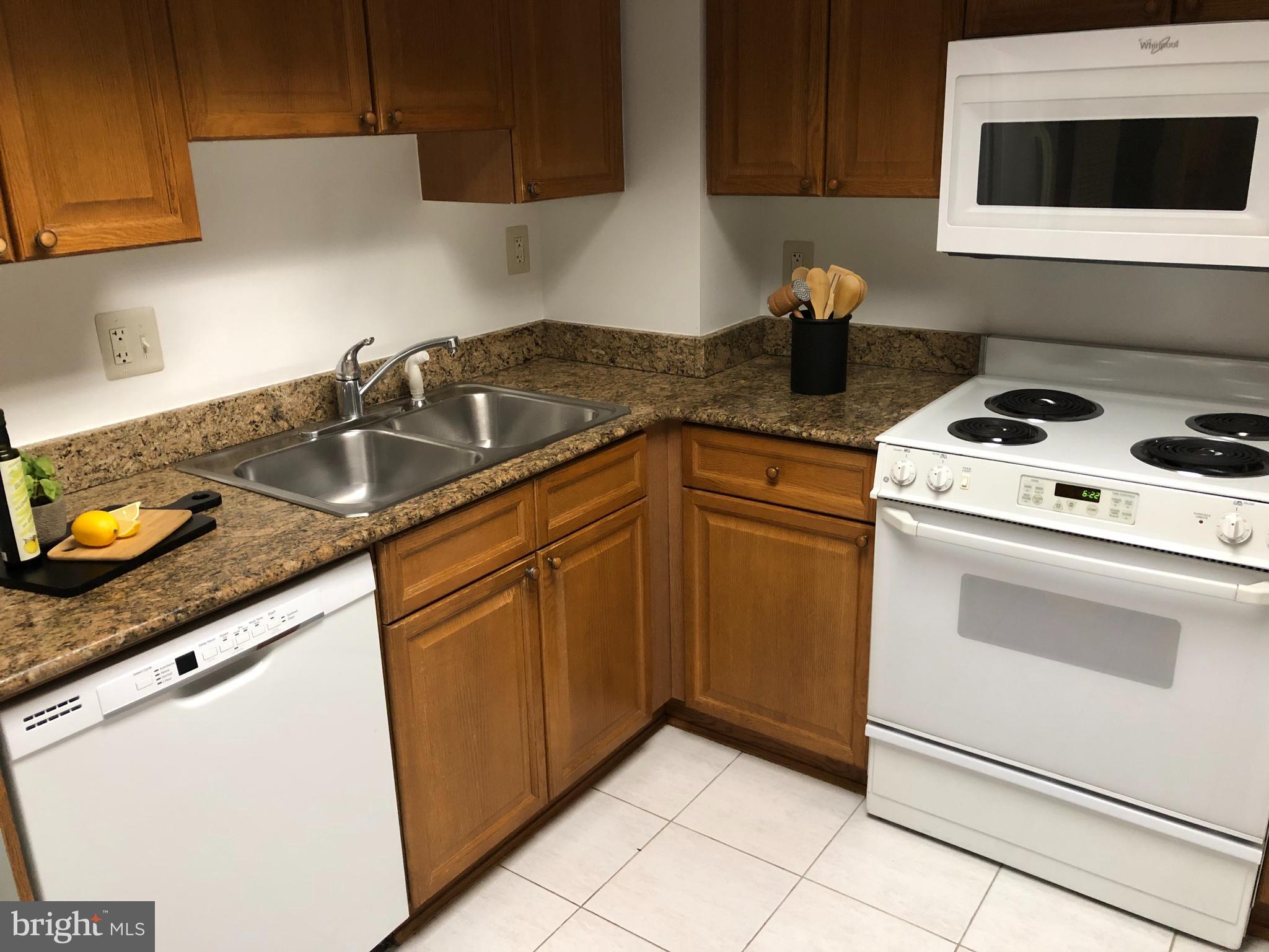 2151 JAMIESON AVENUE 706