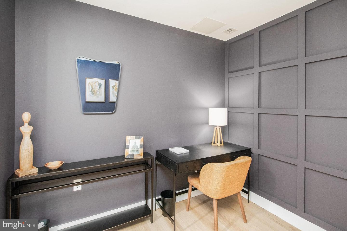 801 N Fairfax St #420