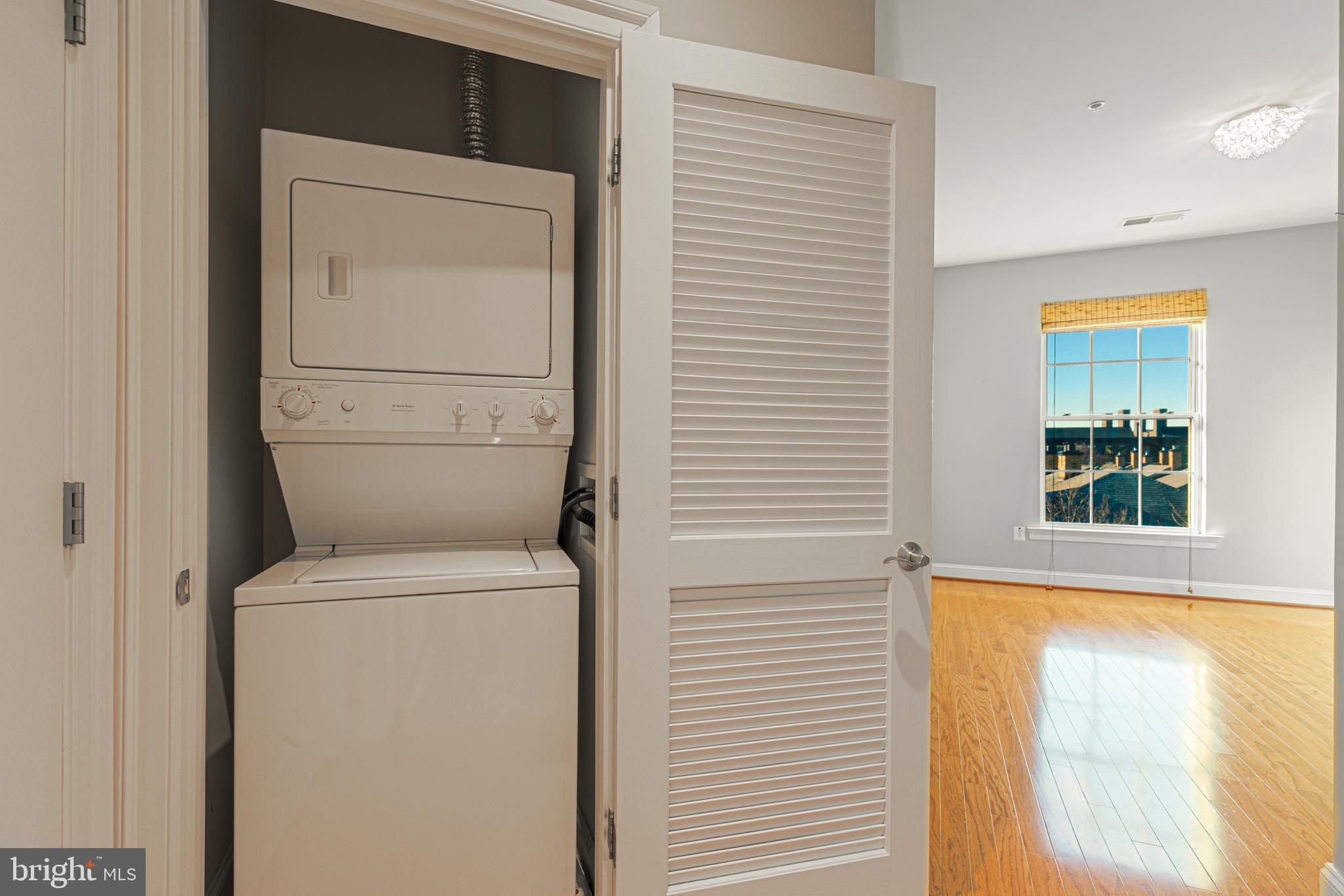 1023 N ROYAL STREET N 317