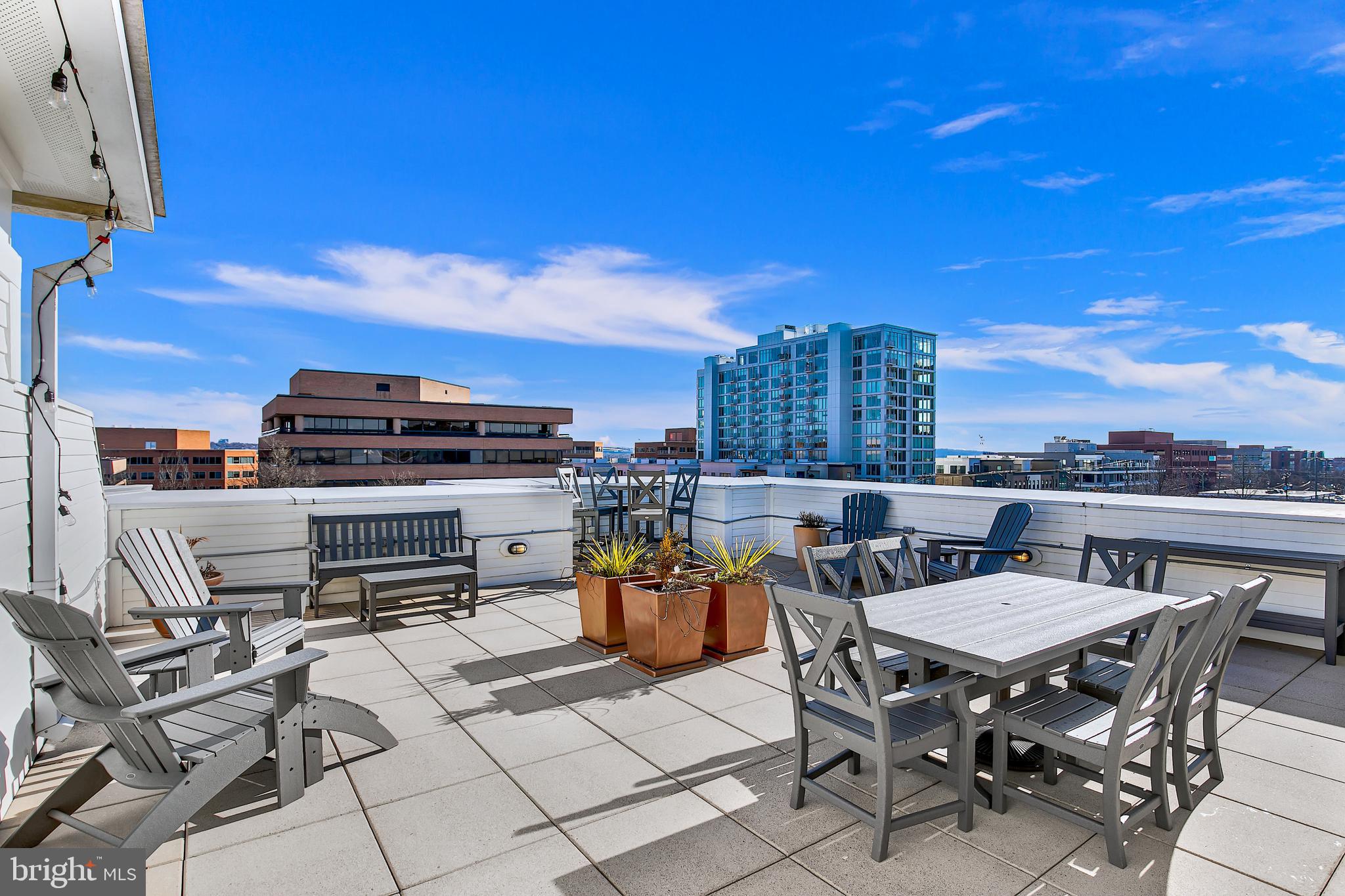 1023 N ROYAL STREET N 317