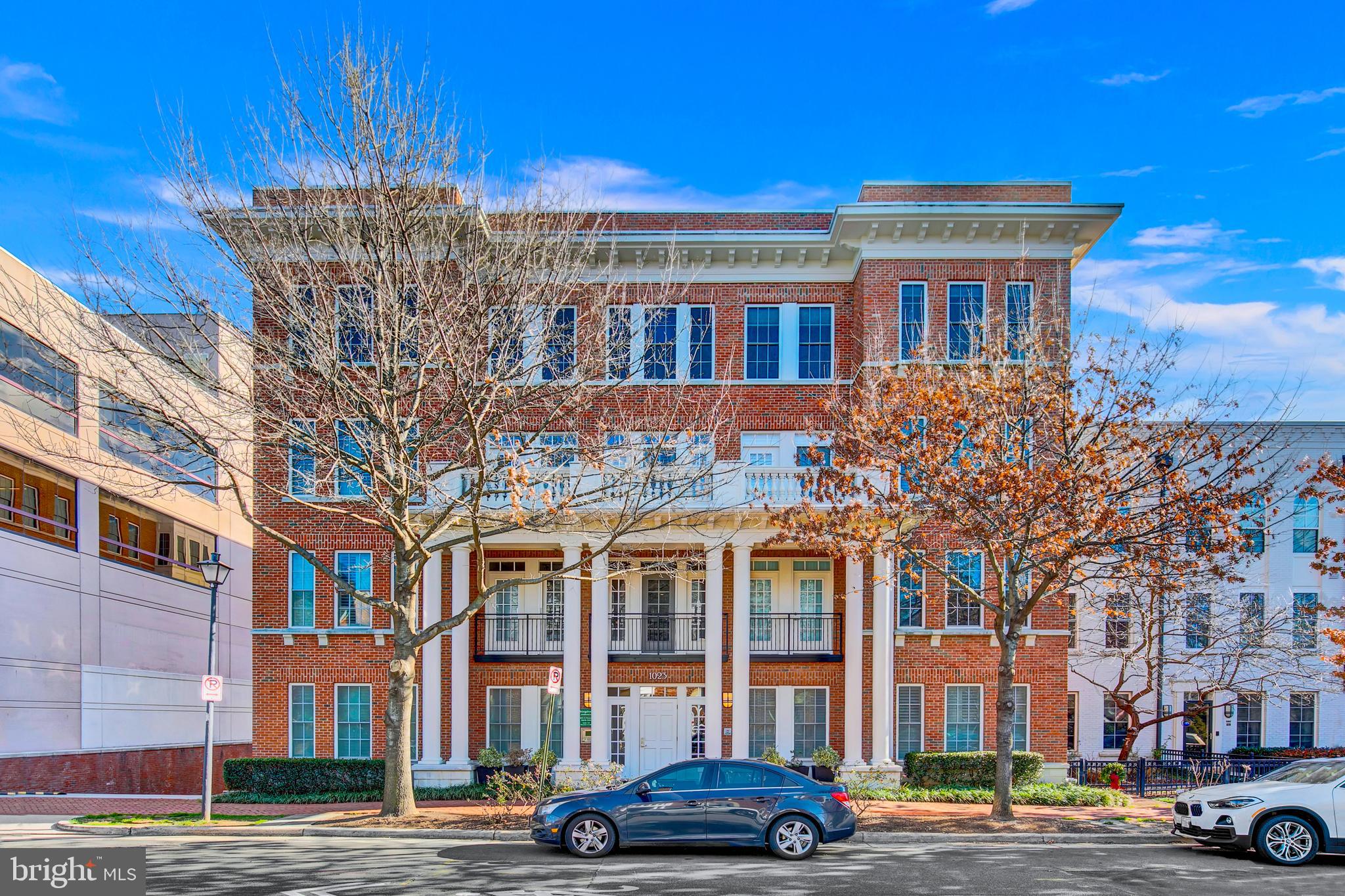 1023 N ROYAL STREET N 317