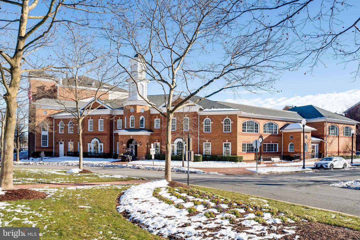 313 Cameron Station Blvd #103