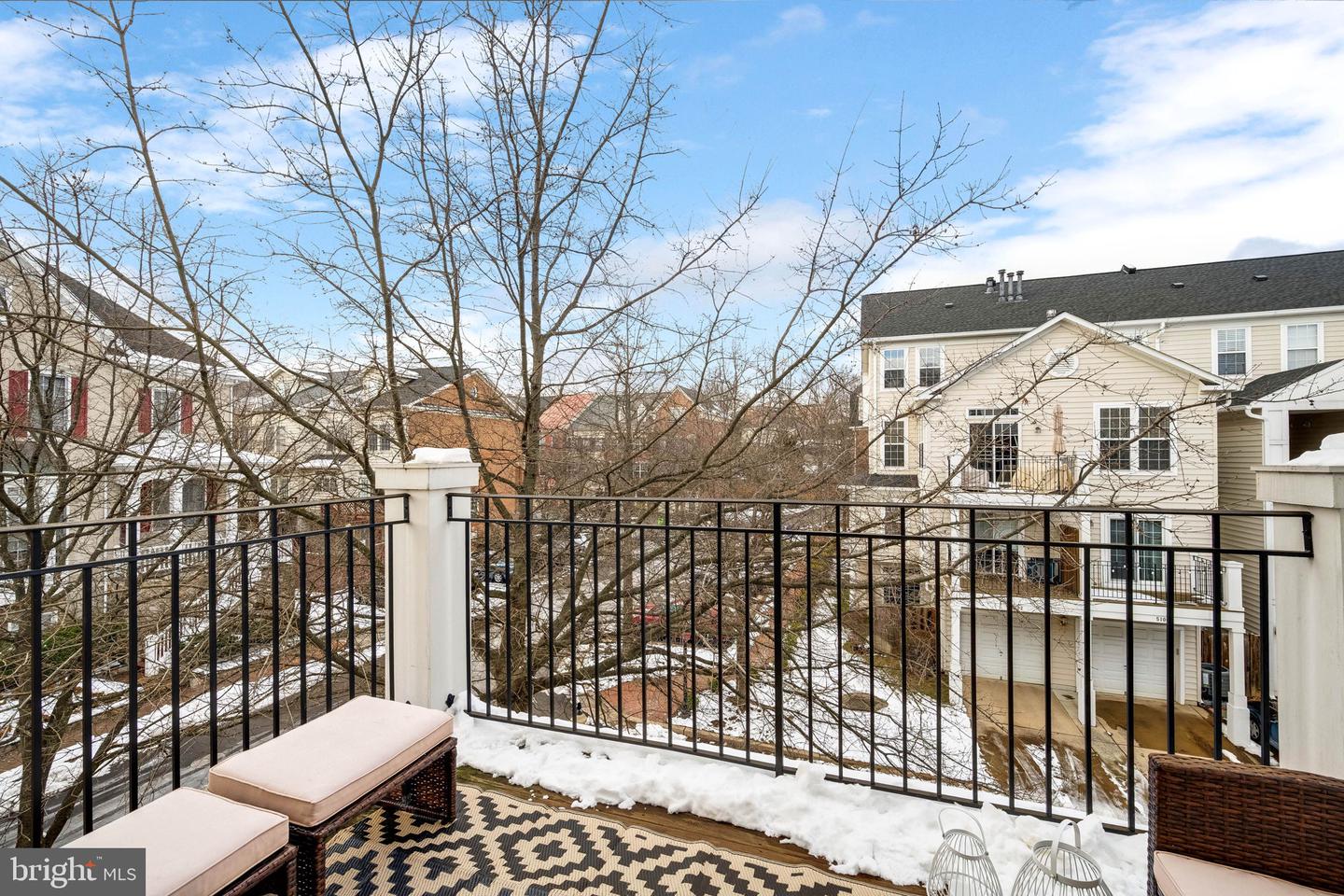 313 Cameron Station Blvd #103