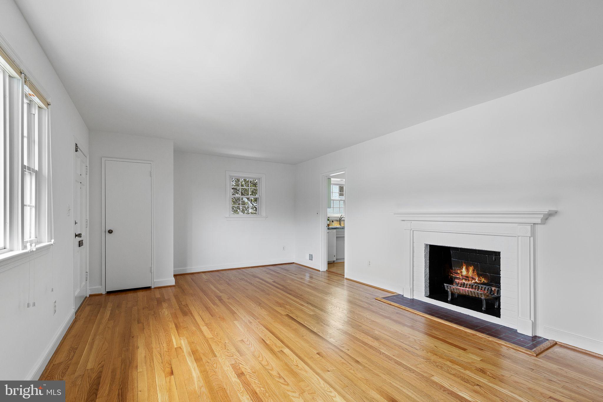 315 PRINCETON BOULEVARD