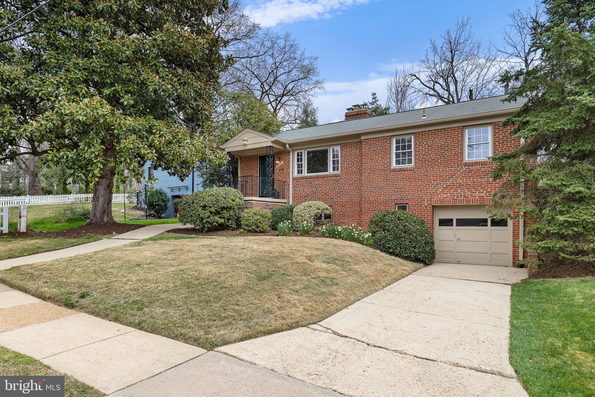 315 PRINCETON BOULEVARD