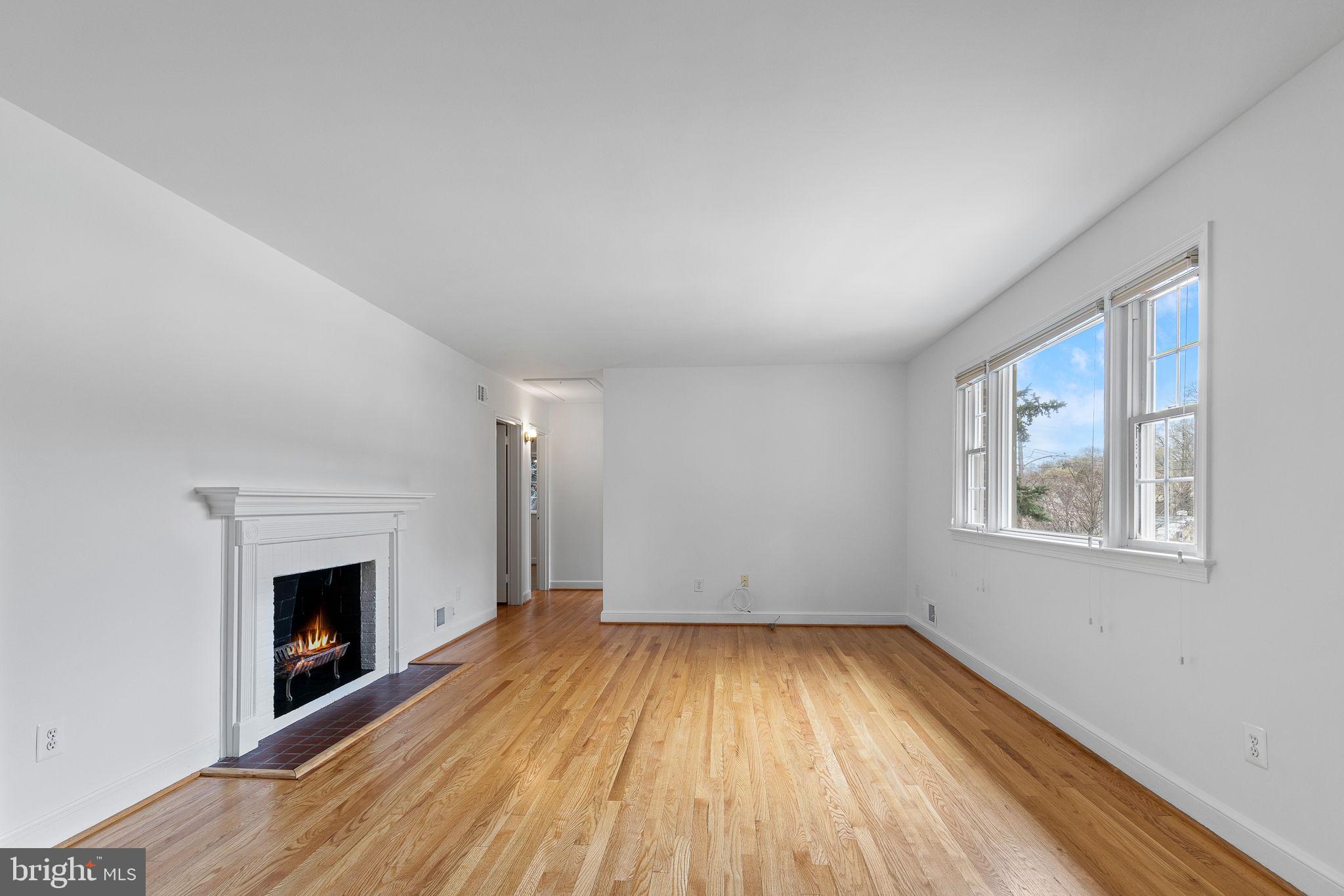 315 PRINCETON BOULEVARD