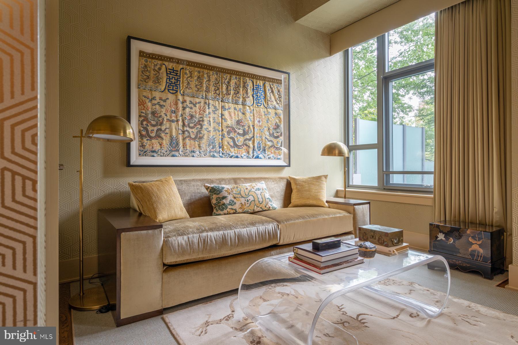 601 N FAIRFAX STREET 215