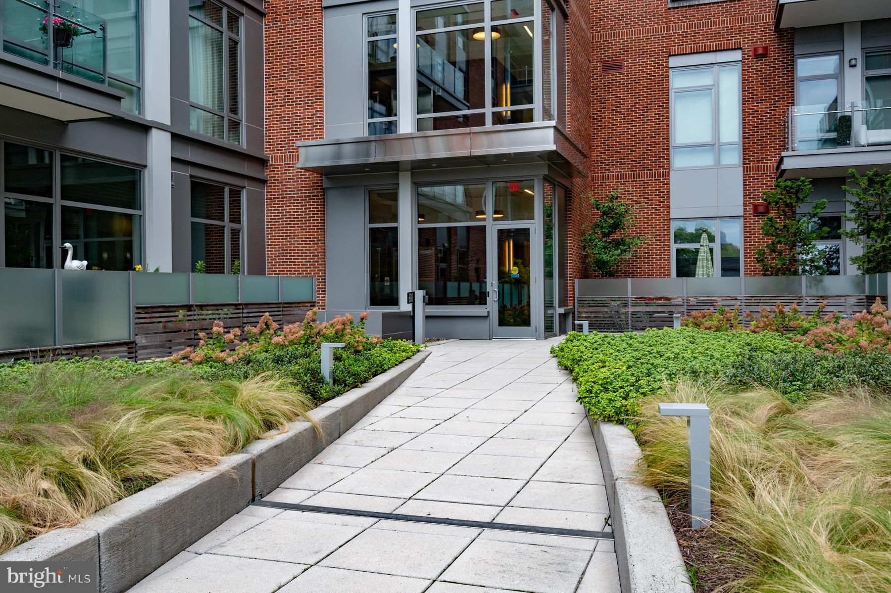 601 N FAIRFAX STREET 215